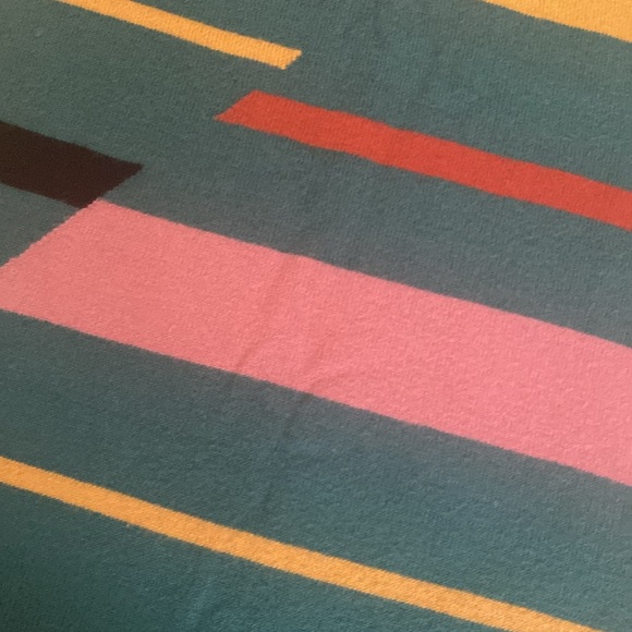 BCBGMAXAZRIA sleeveless top - Picture 5 of 5